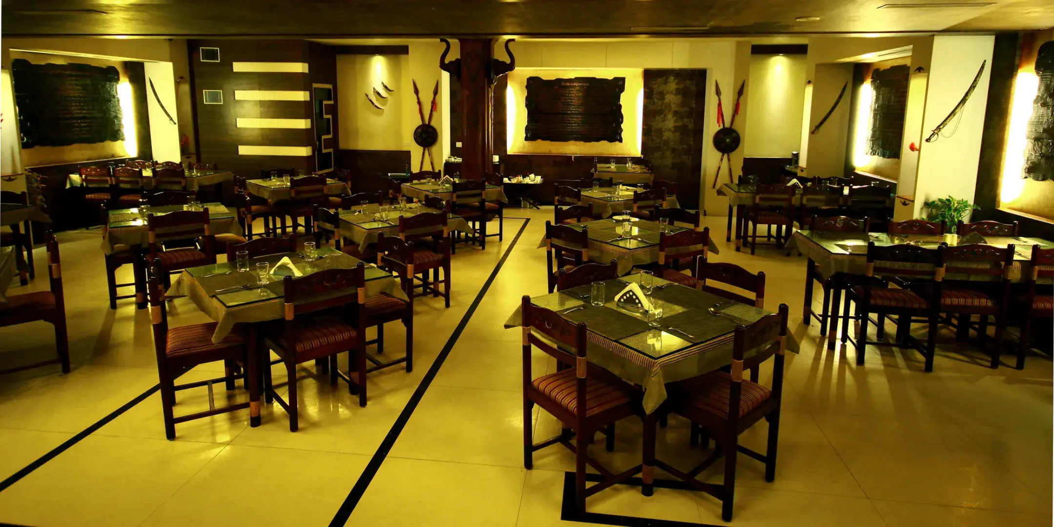 Hotel Holiday Resort