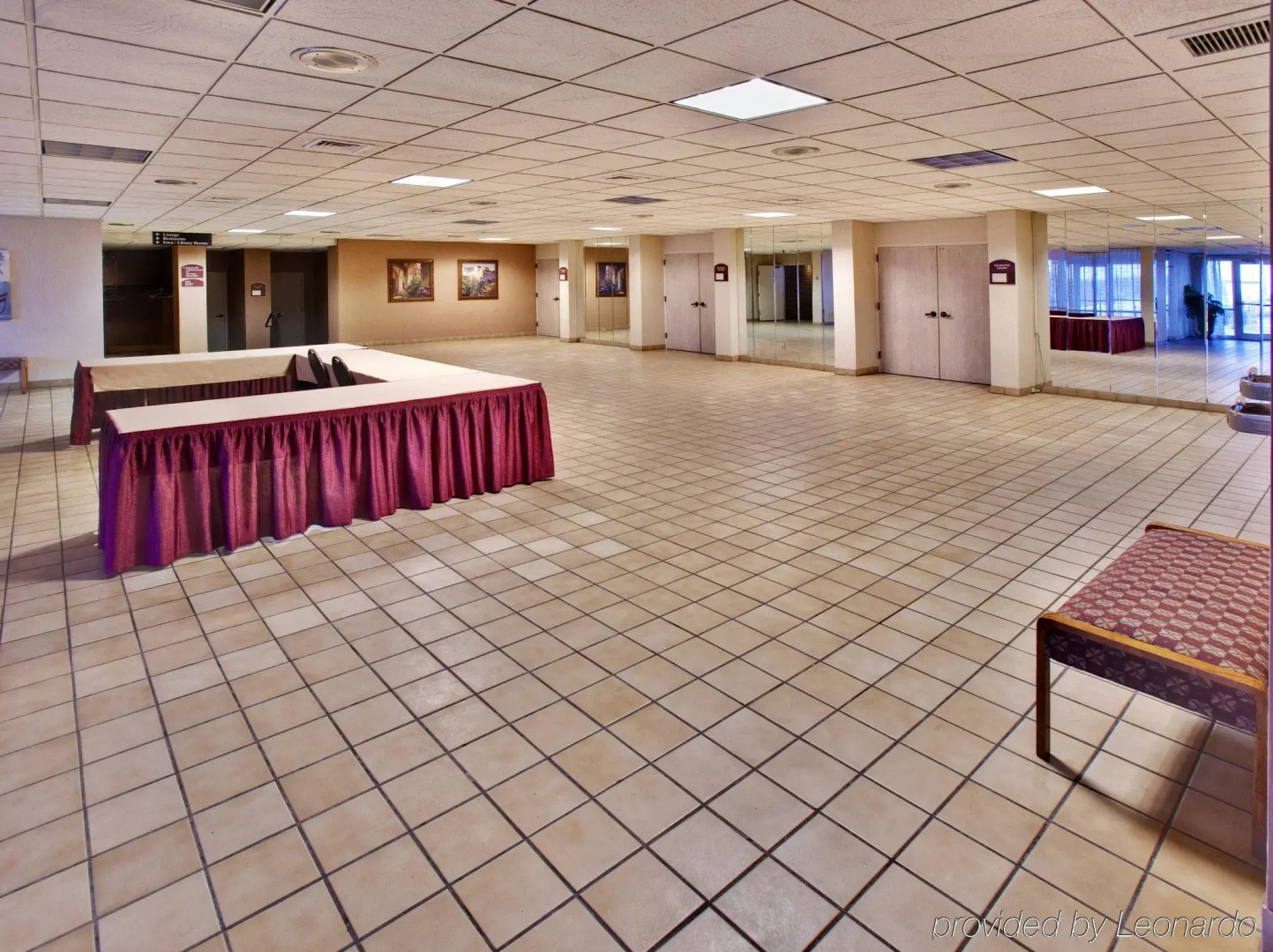 Holiday Inn Des Moines-Airport/Conf Center by IHG