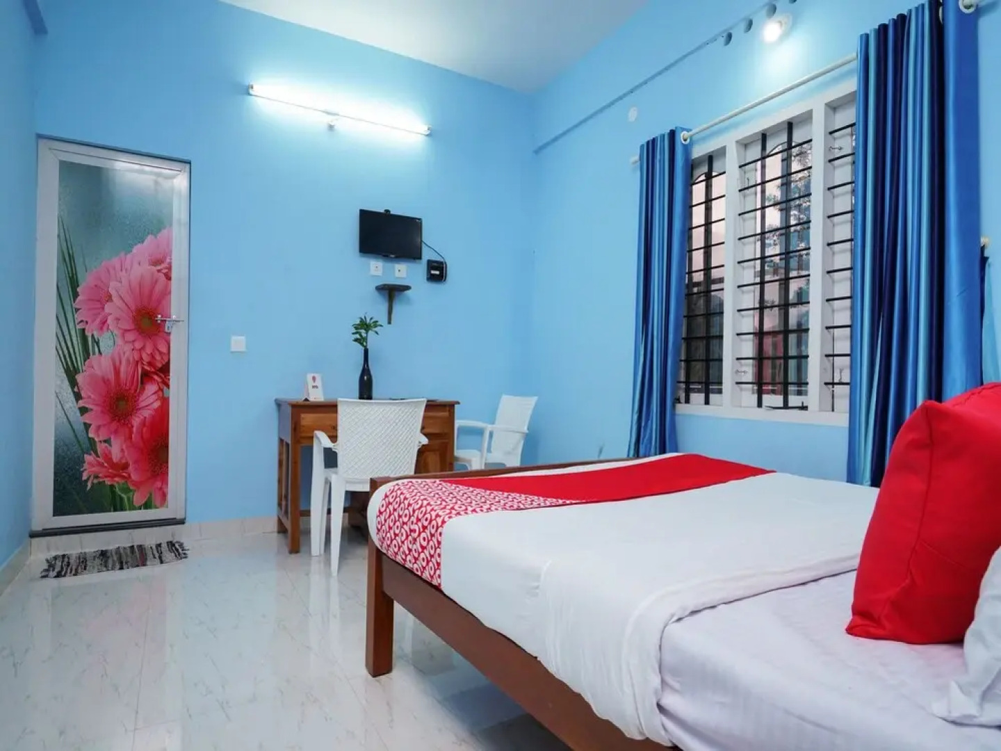 OYO 15647 River View Inn