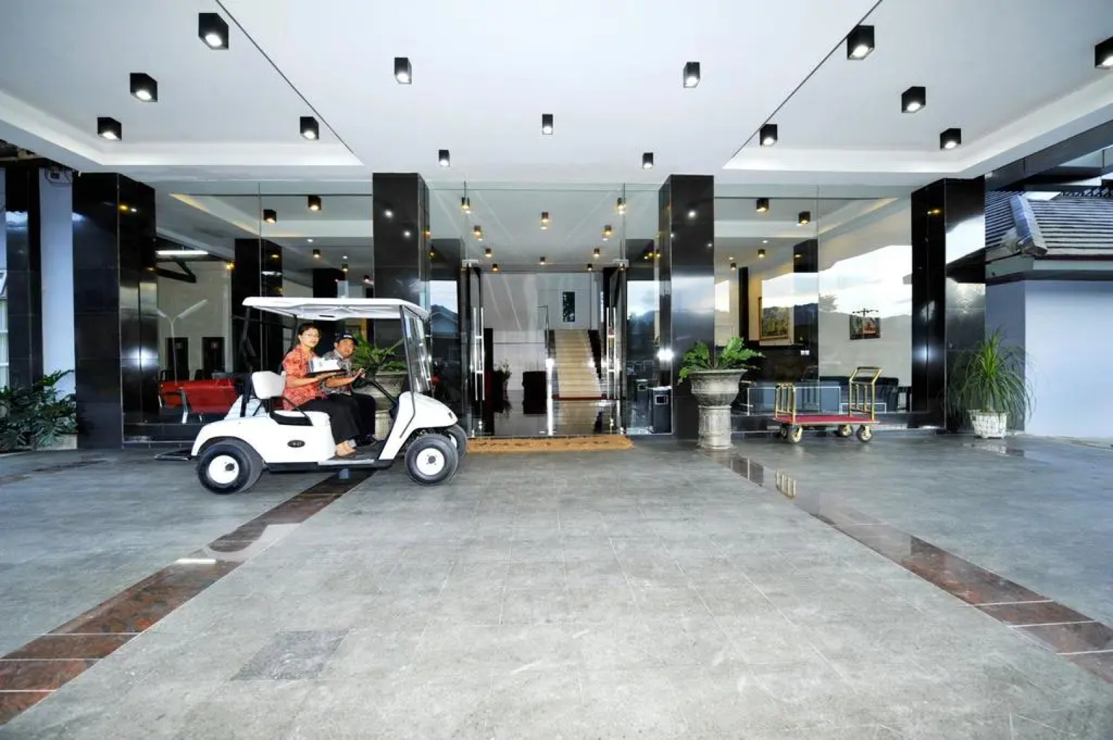 Rudang Berastagi Hotel