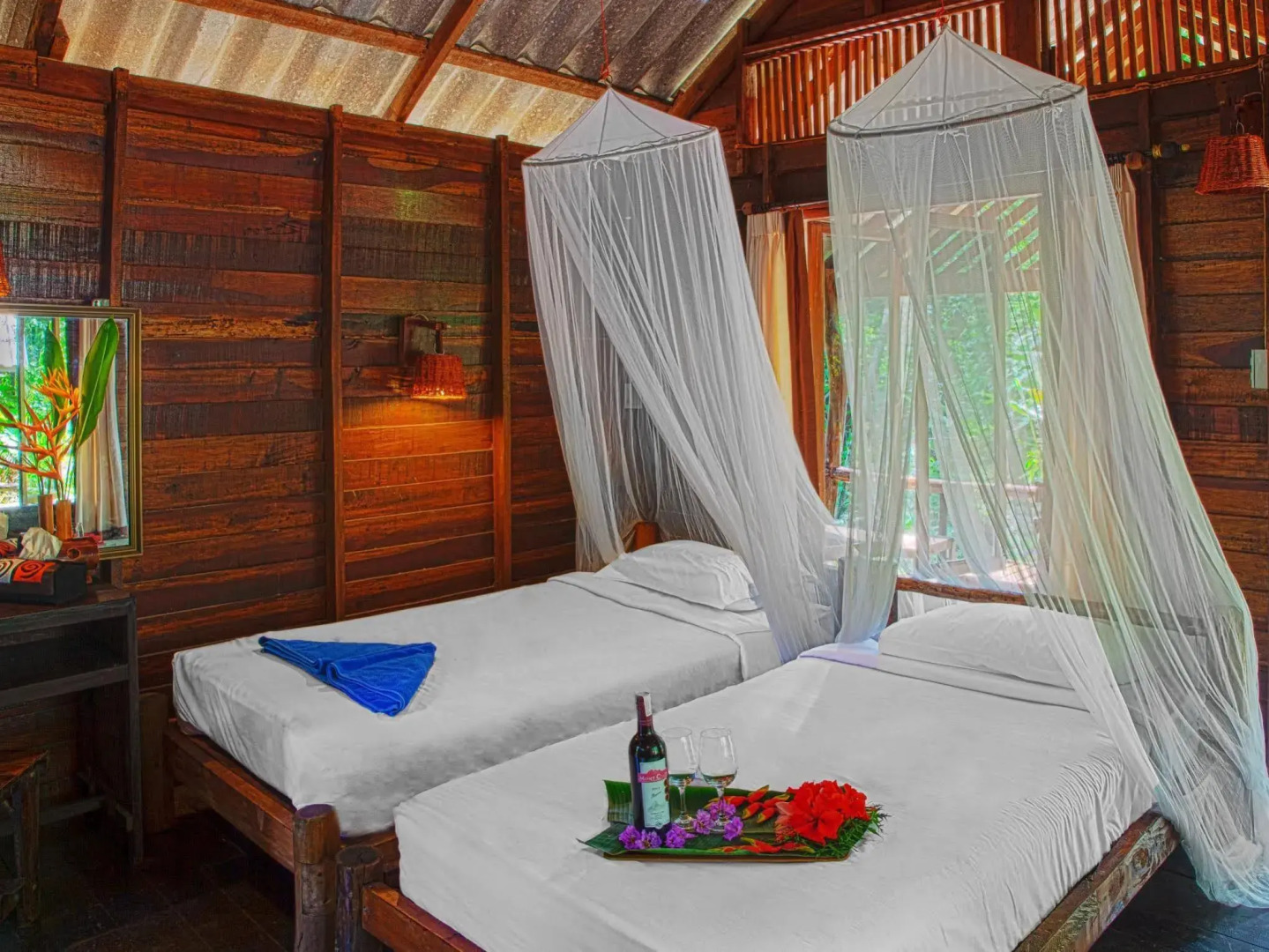 Khao Sok Riverside Cottage