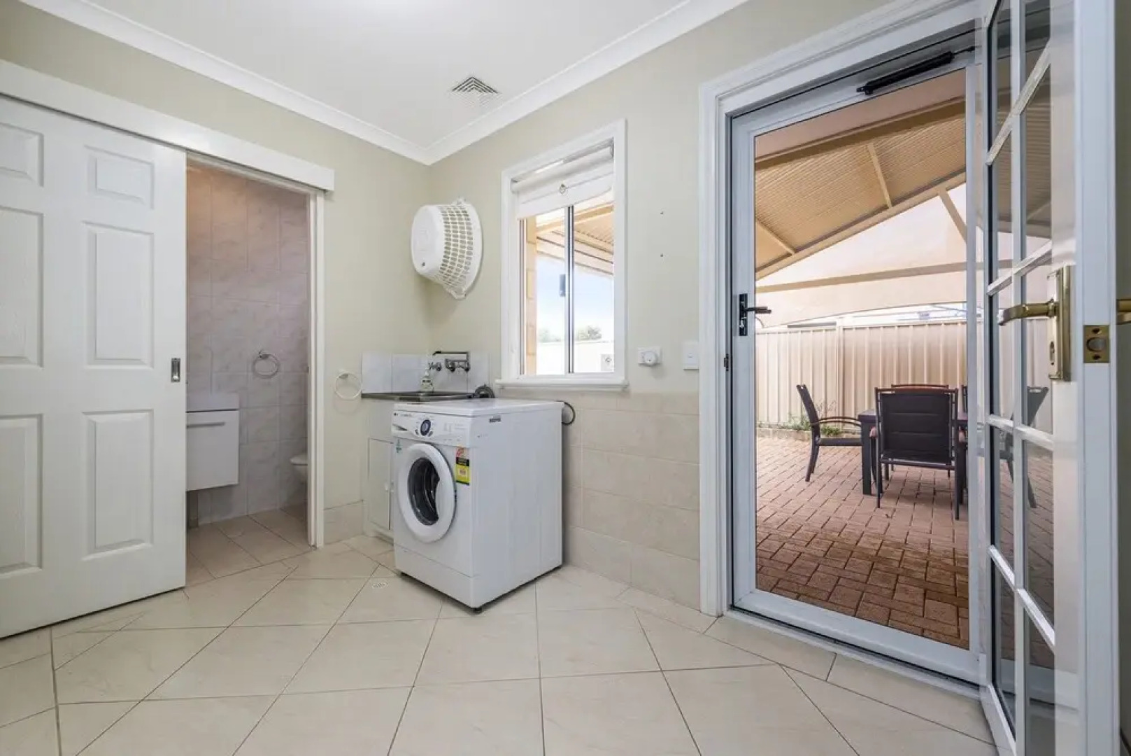 The Oversea'r - Luxury at its Best