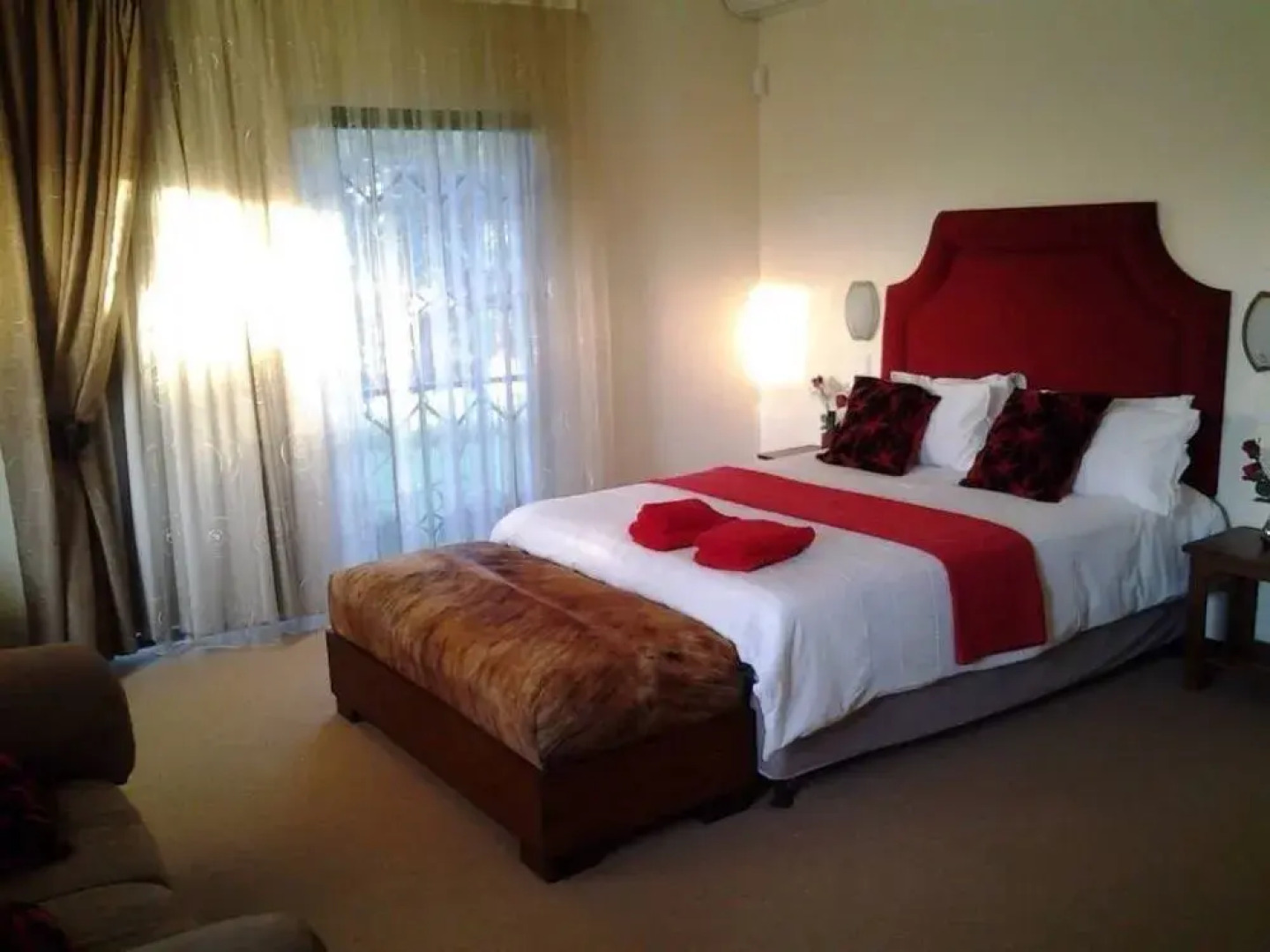 Le Bougainville Guest House