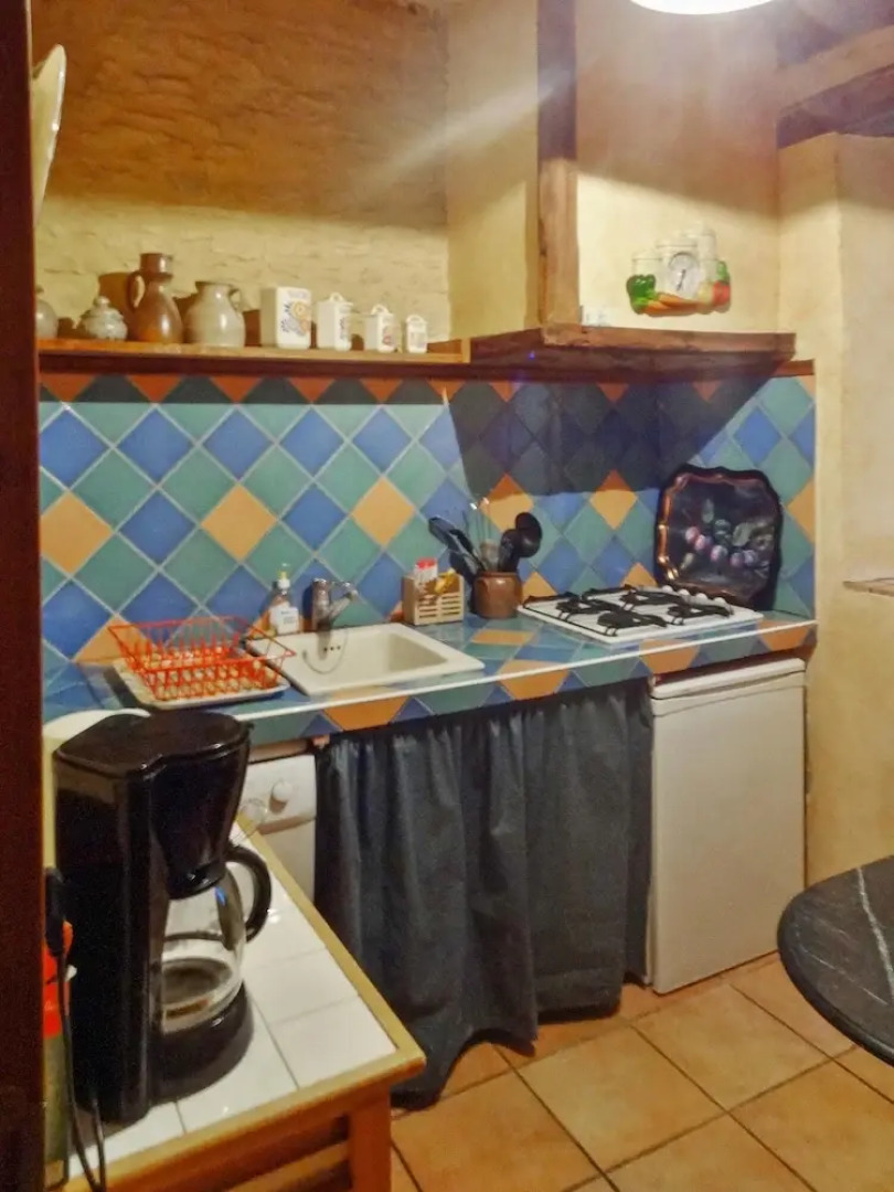 House With 2 Bedrooms in Saint Amand de Coly, With Pool Access, Furnis