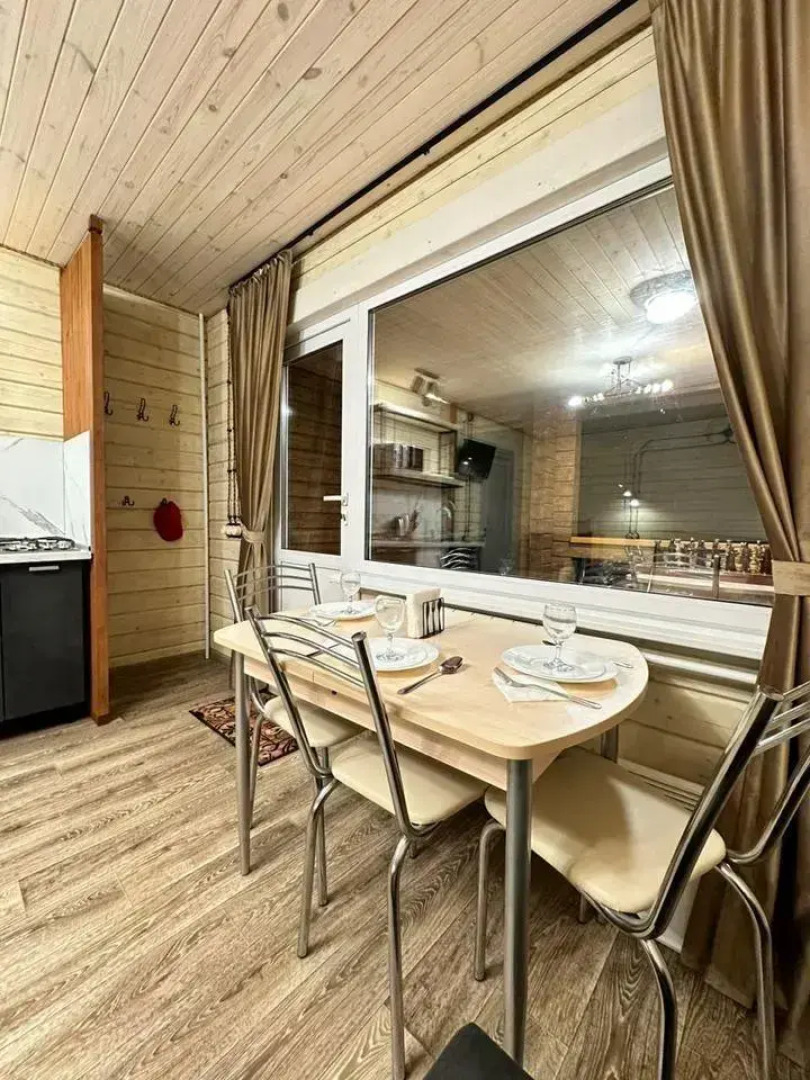 Объятия Бии