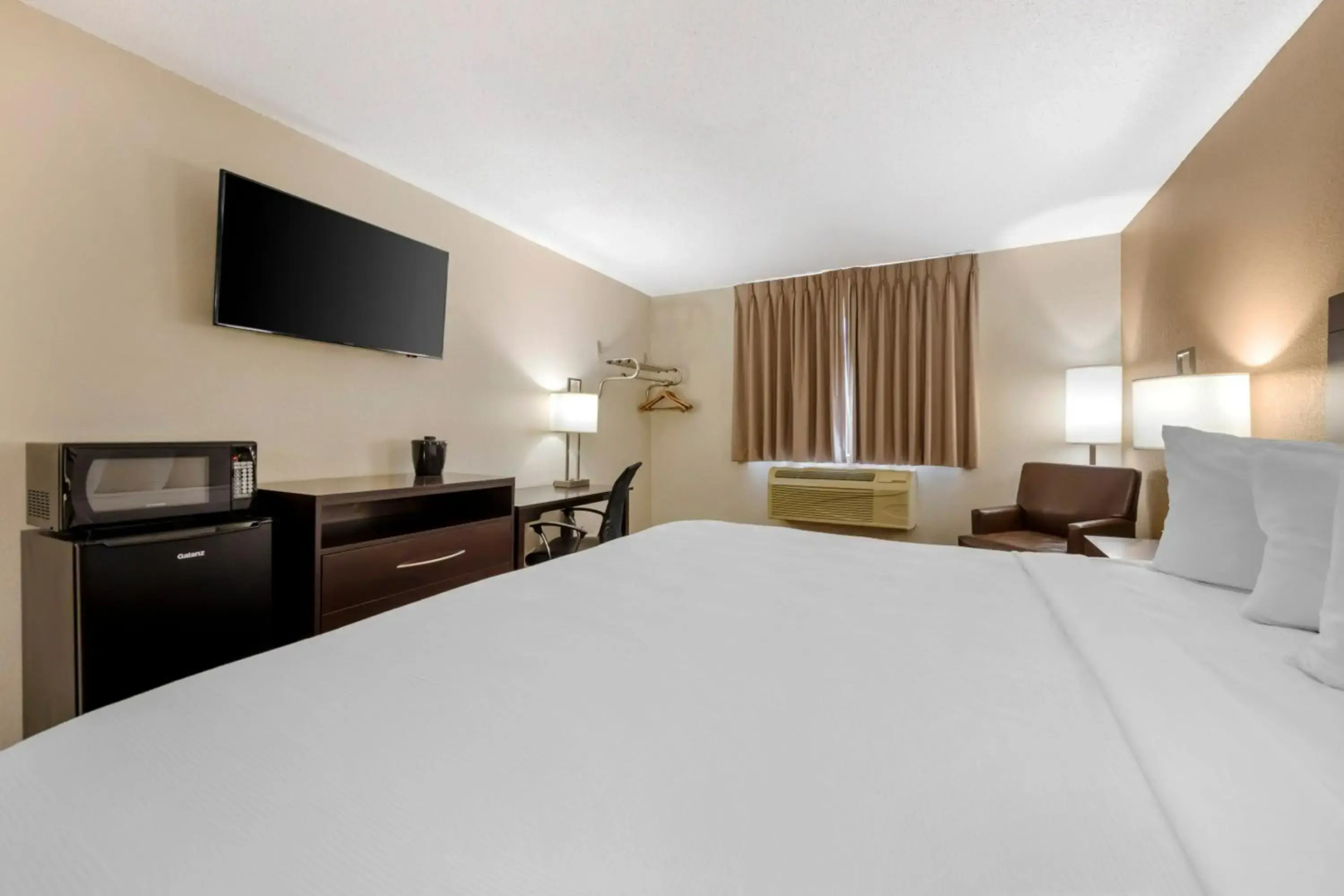 Econo Lodge New Ulm
