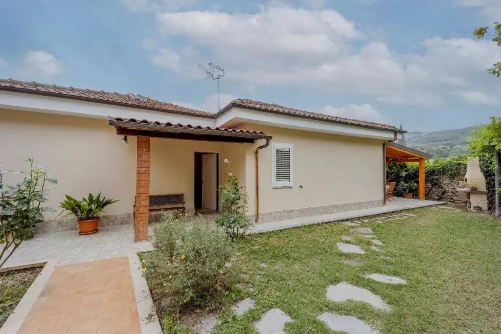Ferienhaus mit Privatpool für 4 Personen 1 Kind ca 80 m in Borgomaro, Italienische Riviera Italienische Westküste