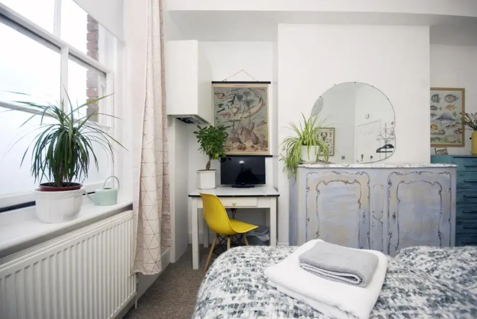 Enjoy Ventnor 1, Pier Street, Wightlink offer