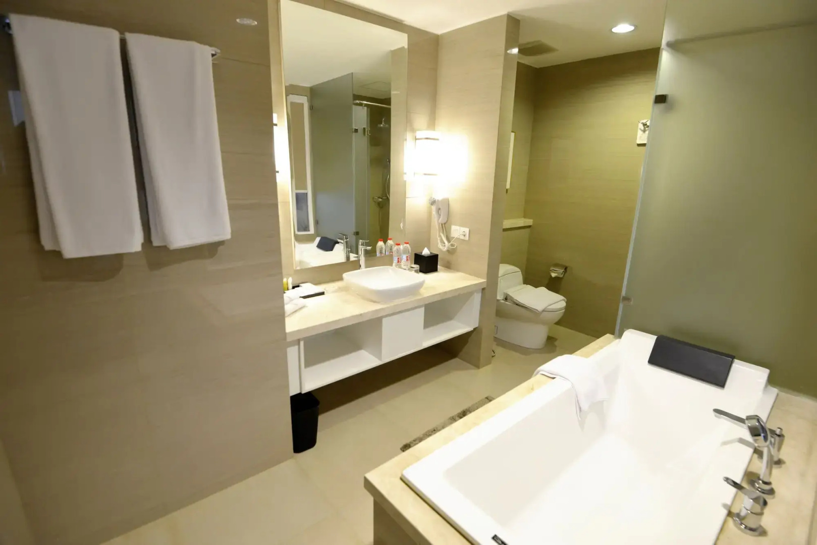 Swiss-Belhotel Jambi