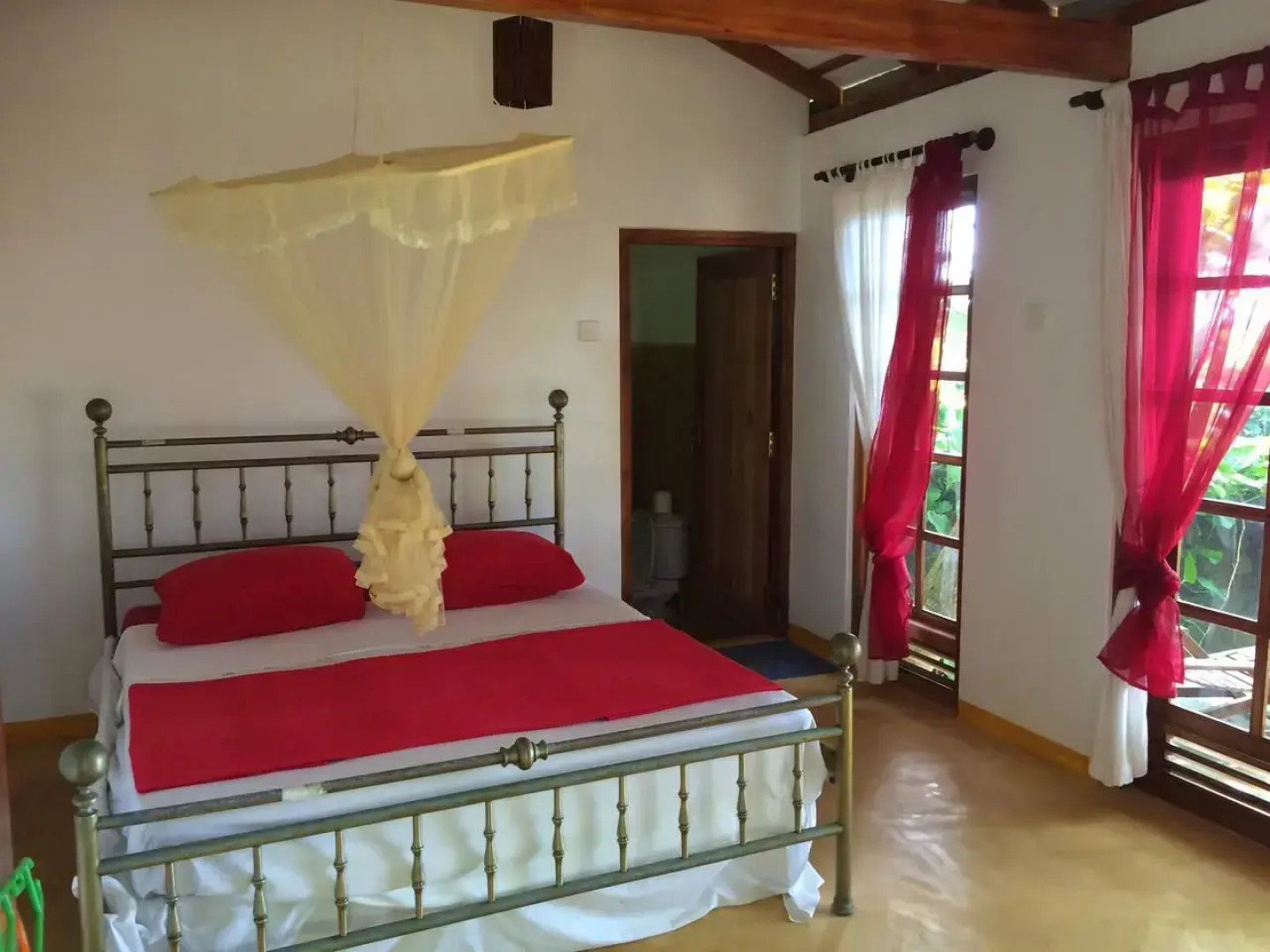 7th Wave Beach House