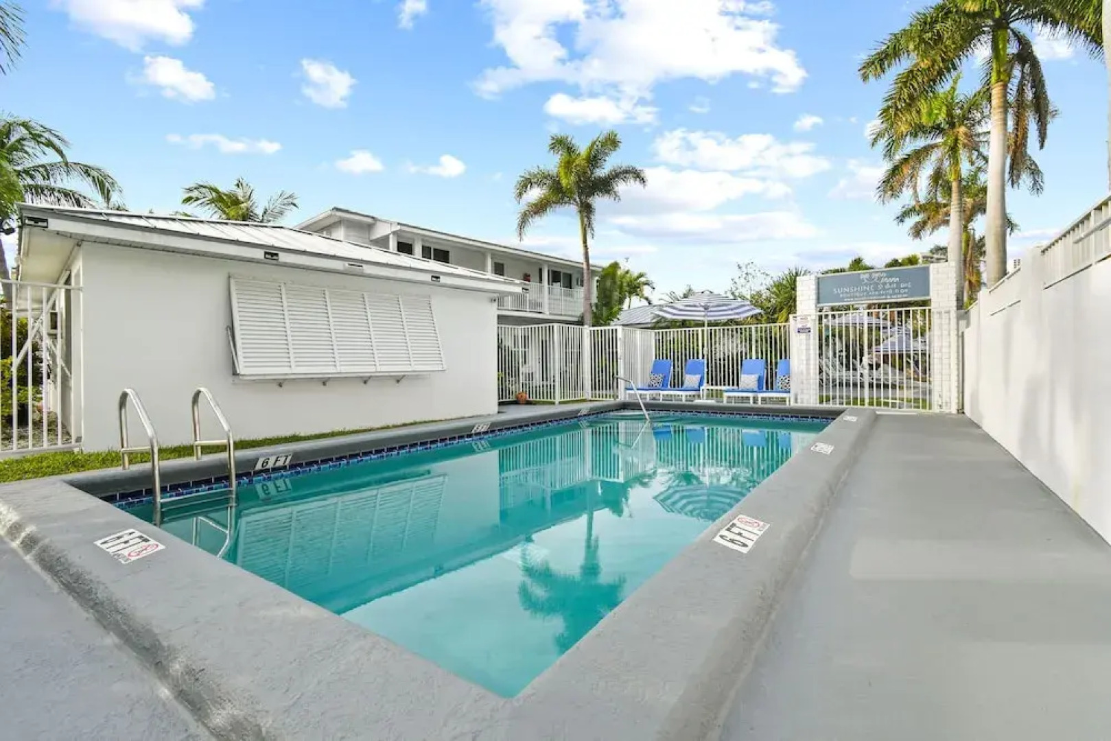 Sunshine Shores Boutique Apartments