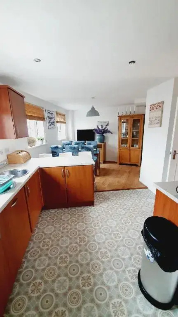 Beach Break Aberavon Holiday Home by the Sea