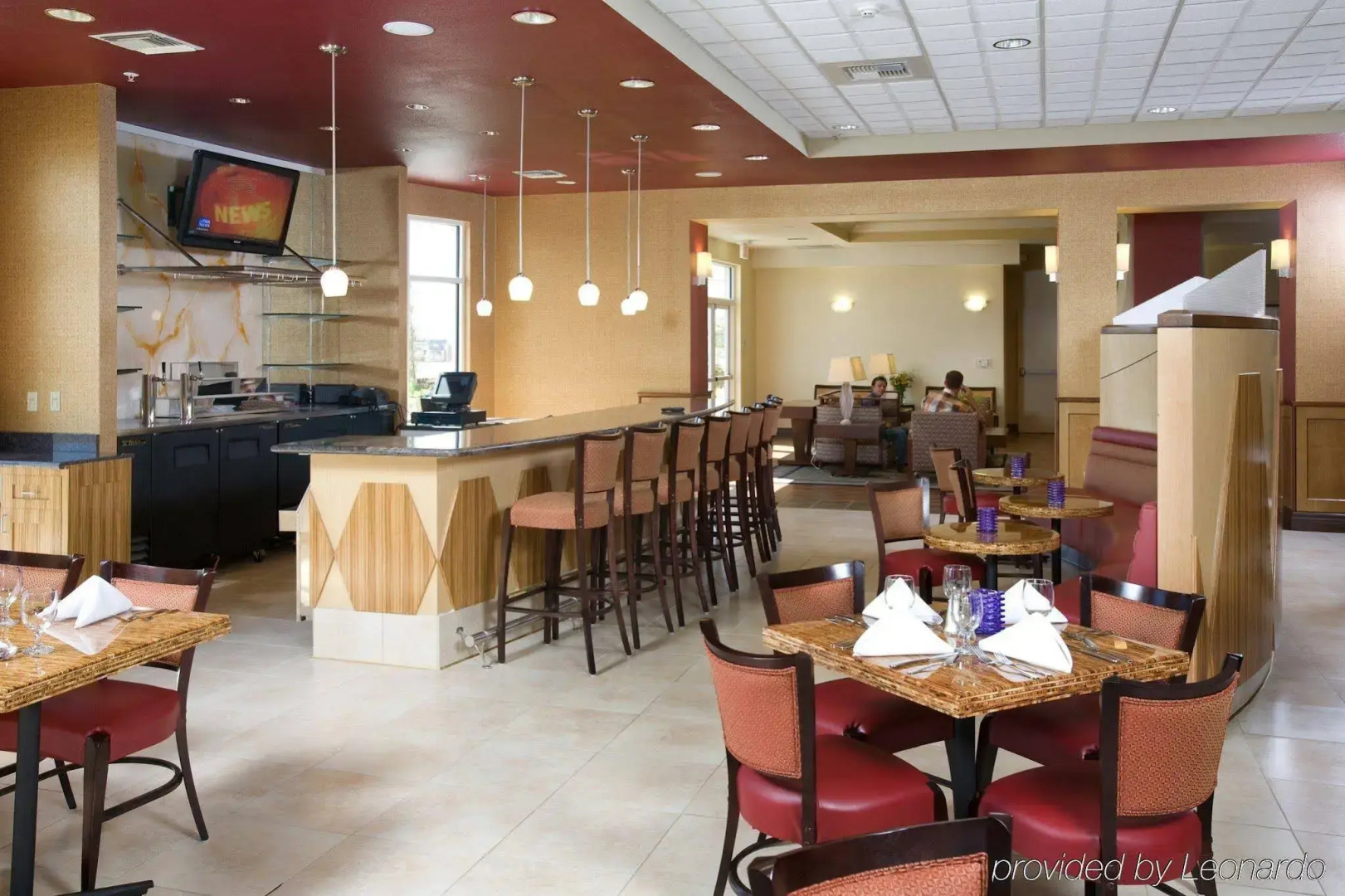 Holiday Inn & Suites Bakersfield by IHG