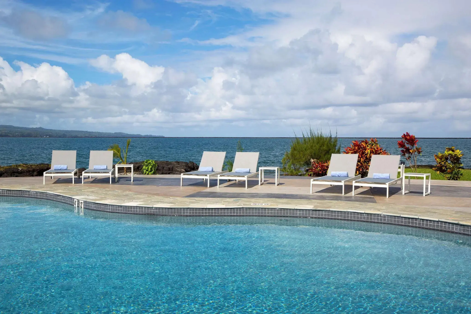Grand Naniloa Hotel Hilo - a Doubletree by Hilton