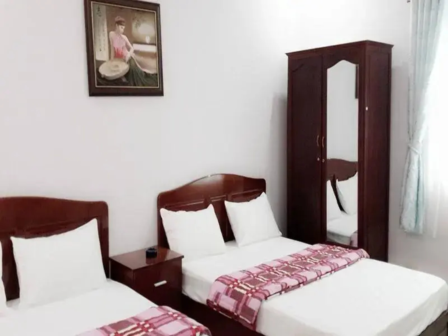 Hang Hoa Hotel
