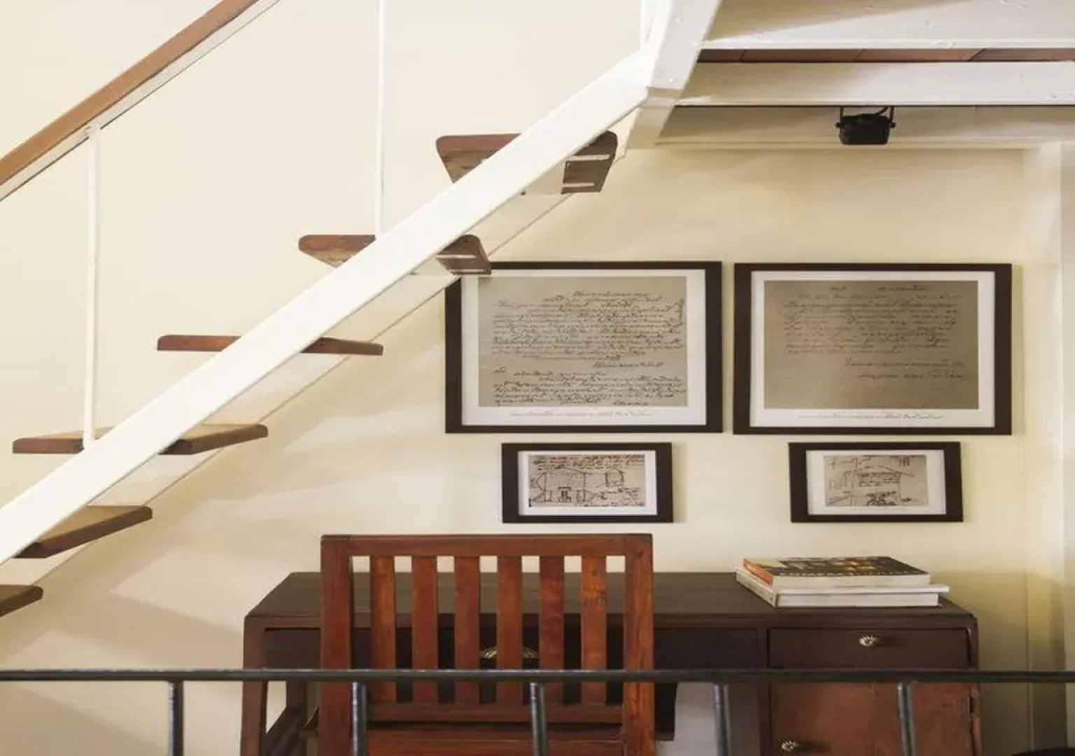 Baan Luang Rajamaitri Historic Inn