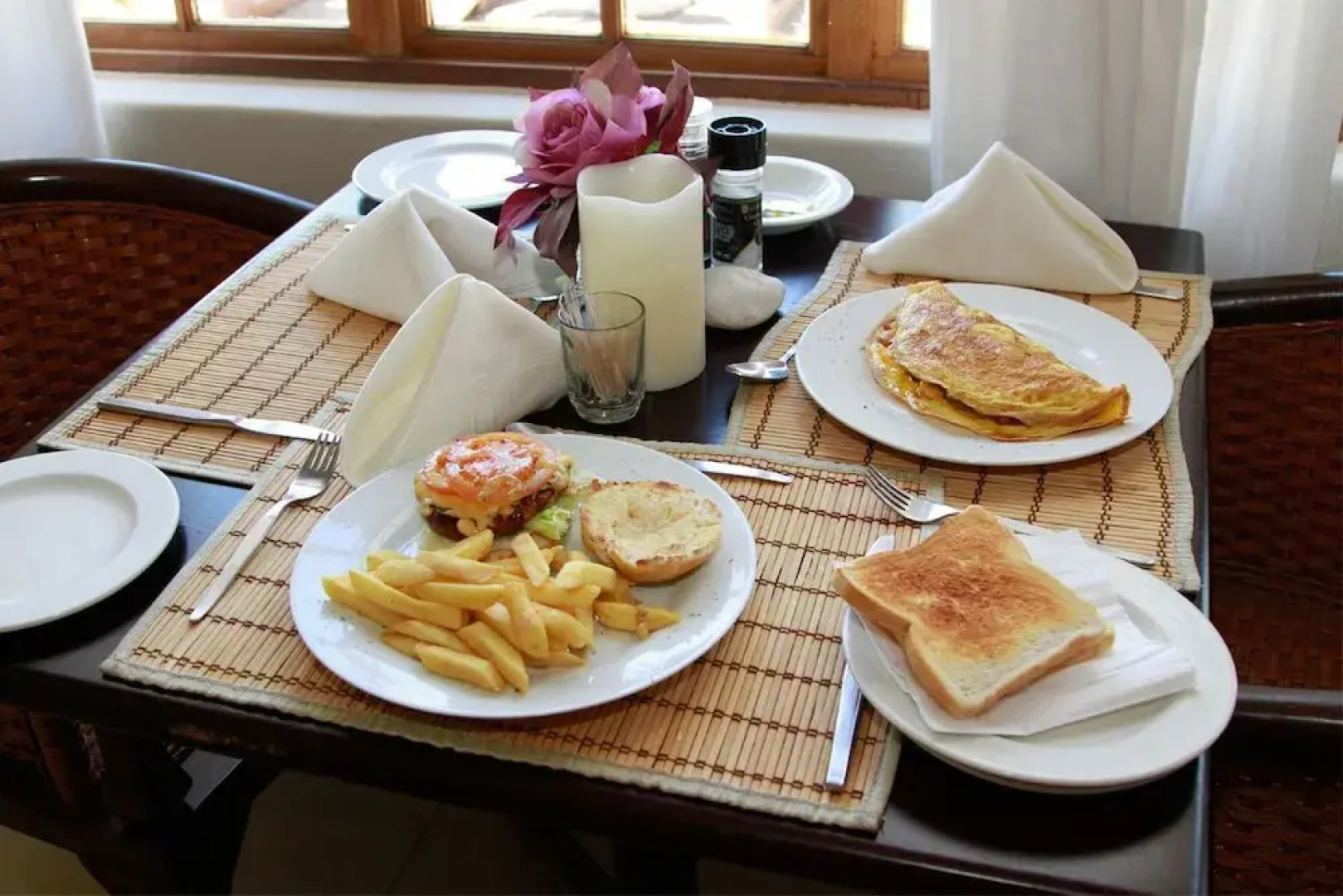 Tradewinds Country Inn