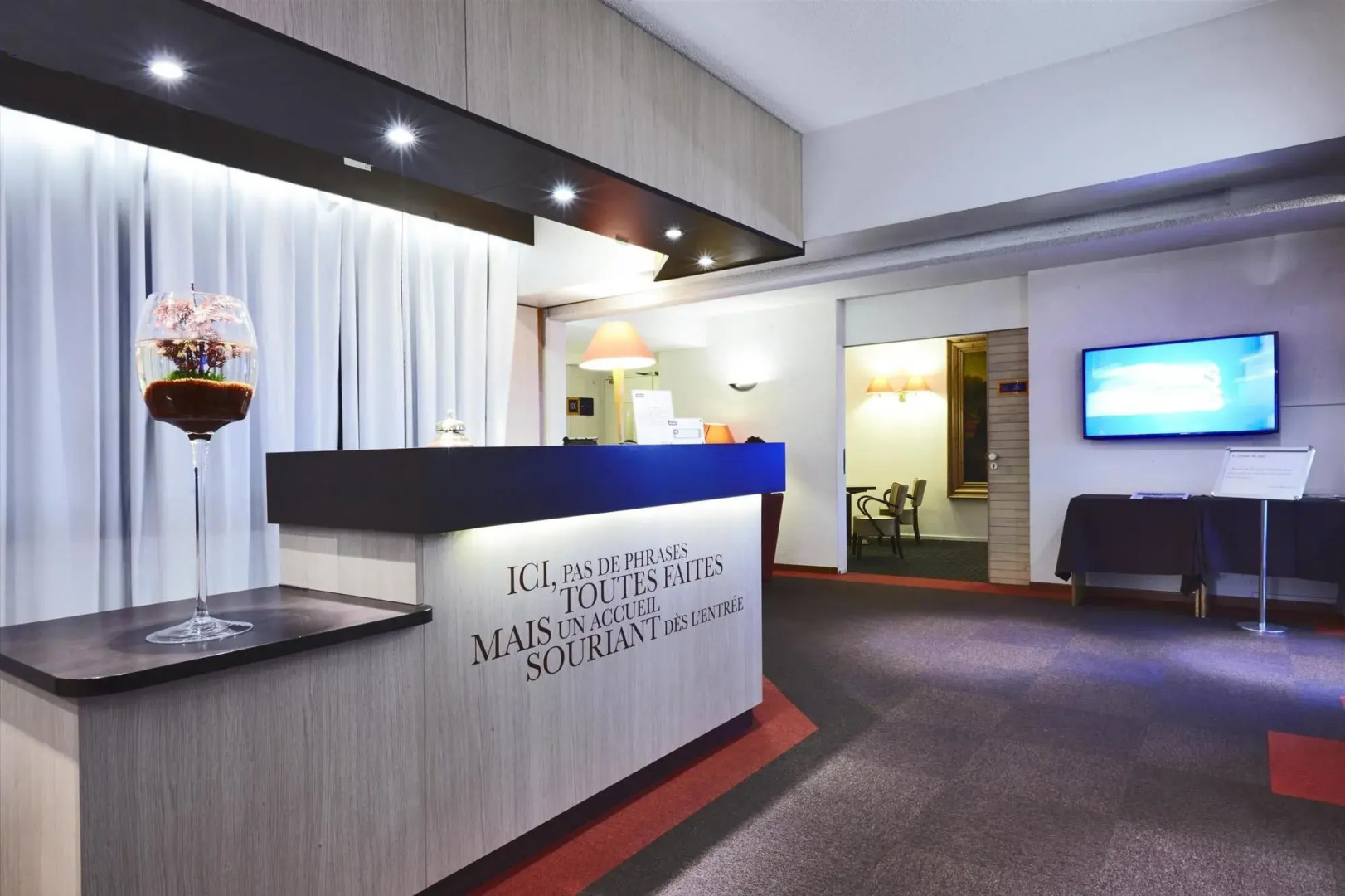 Kyriad Orleans Ouest - La Chapelle Saint Mesmin