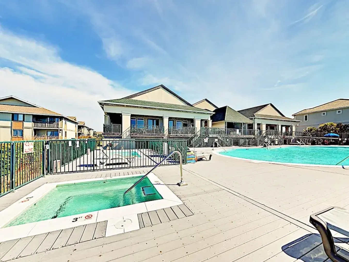 3 Ocean Isle Beach - 4 Br Condo