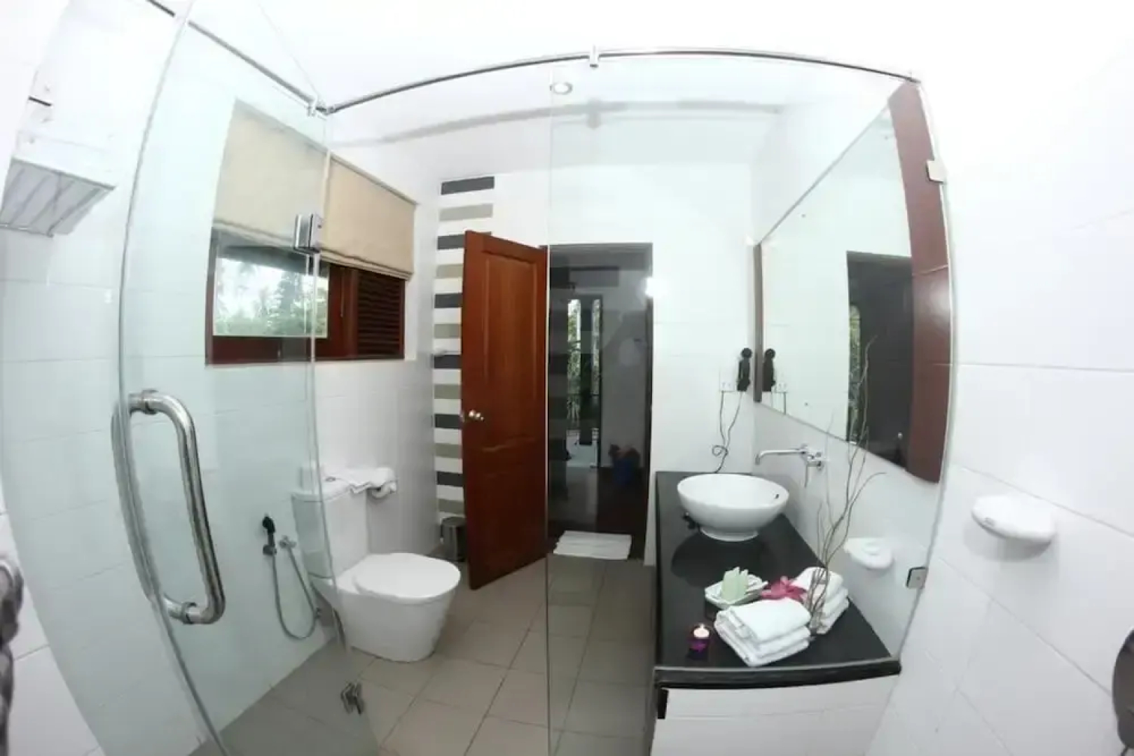 Kamili Beach Villa