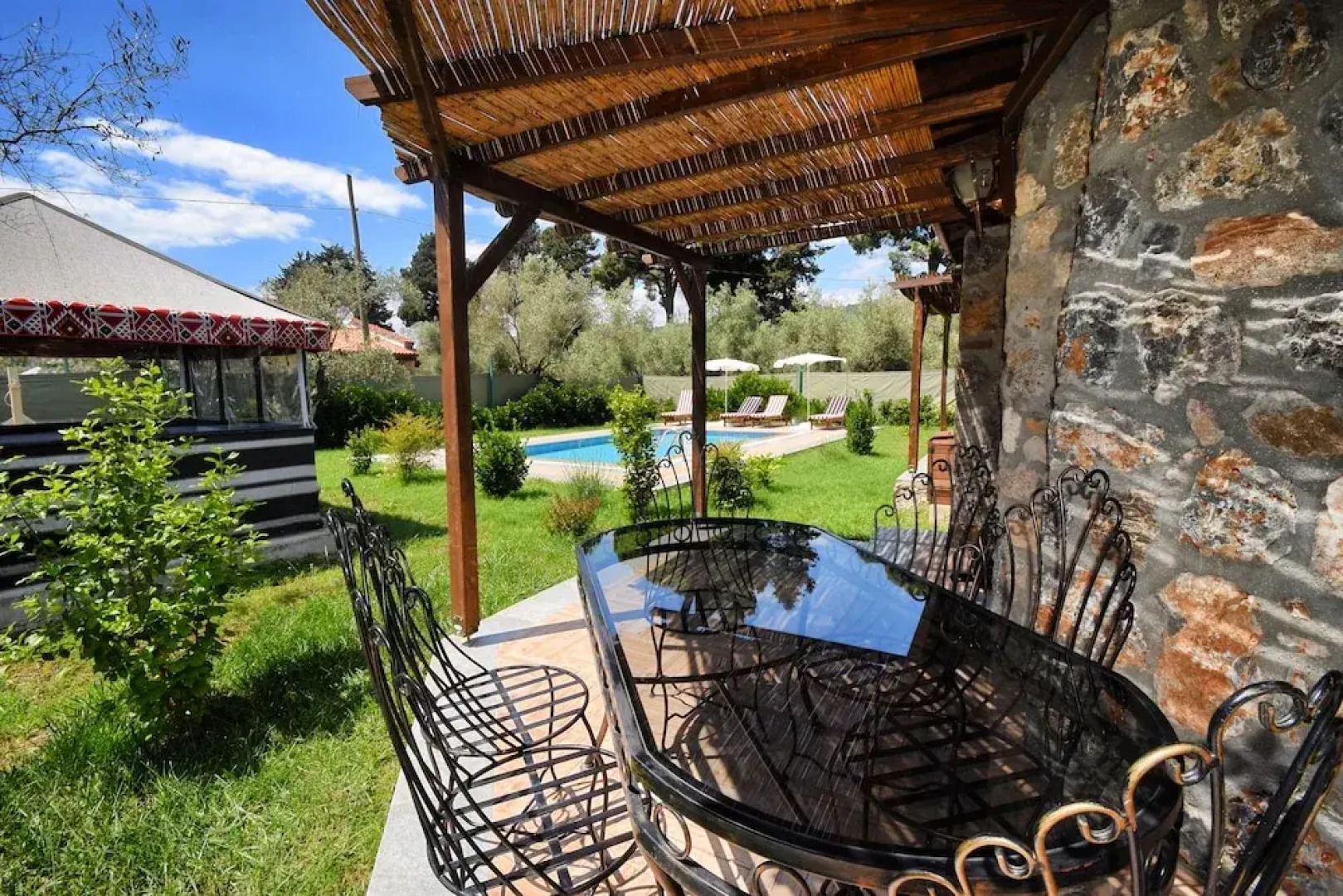 KAY6600 Villa Hayme 2 Bedrooms