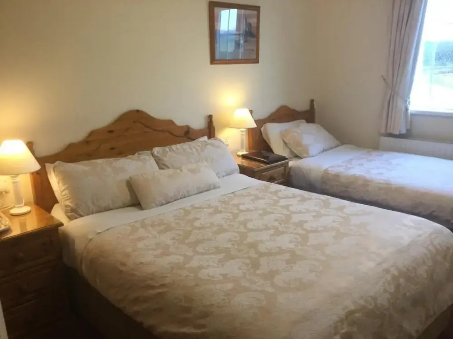 Fairlawns Bed & Breakfast