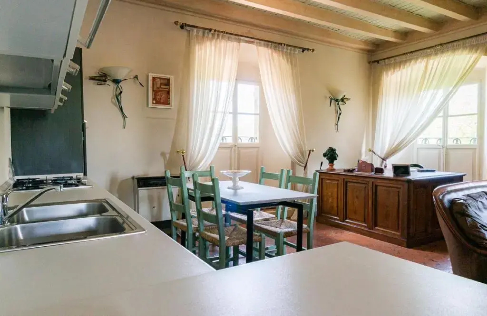 Suite Apartments in Villa del 1700