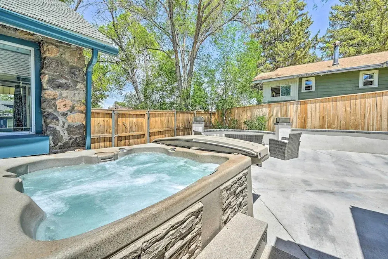 Stylish Basecamp 6850' Near Downtown Williams!