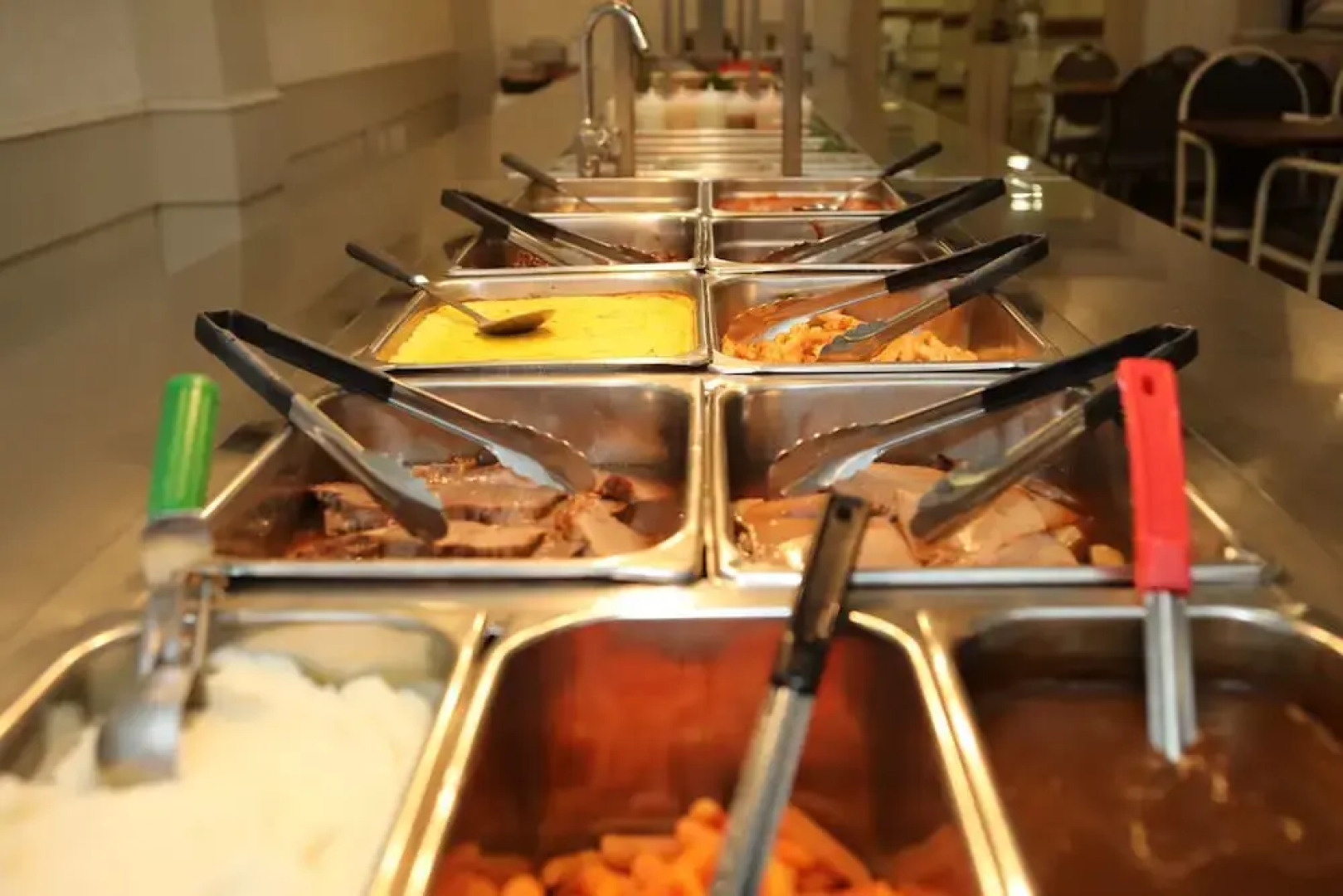 Continental Inn & Suites