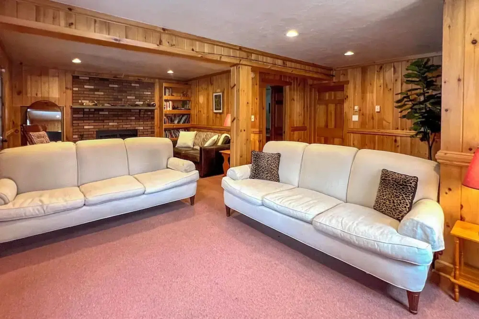 Vacation Rental Home ~ 2 Mi to Windham Mountain!