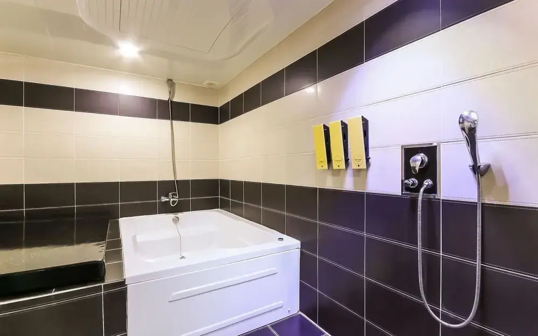 Yangsan Bukbu-dong Wa