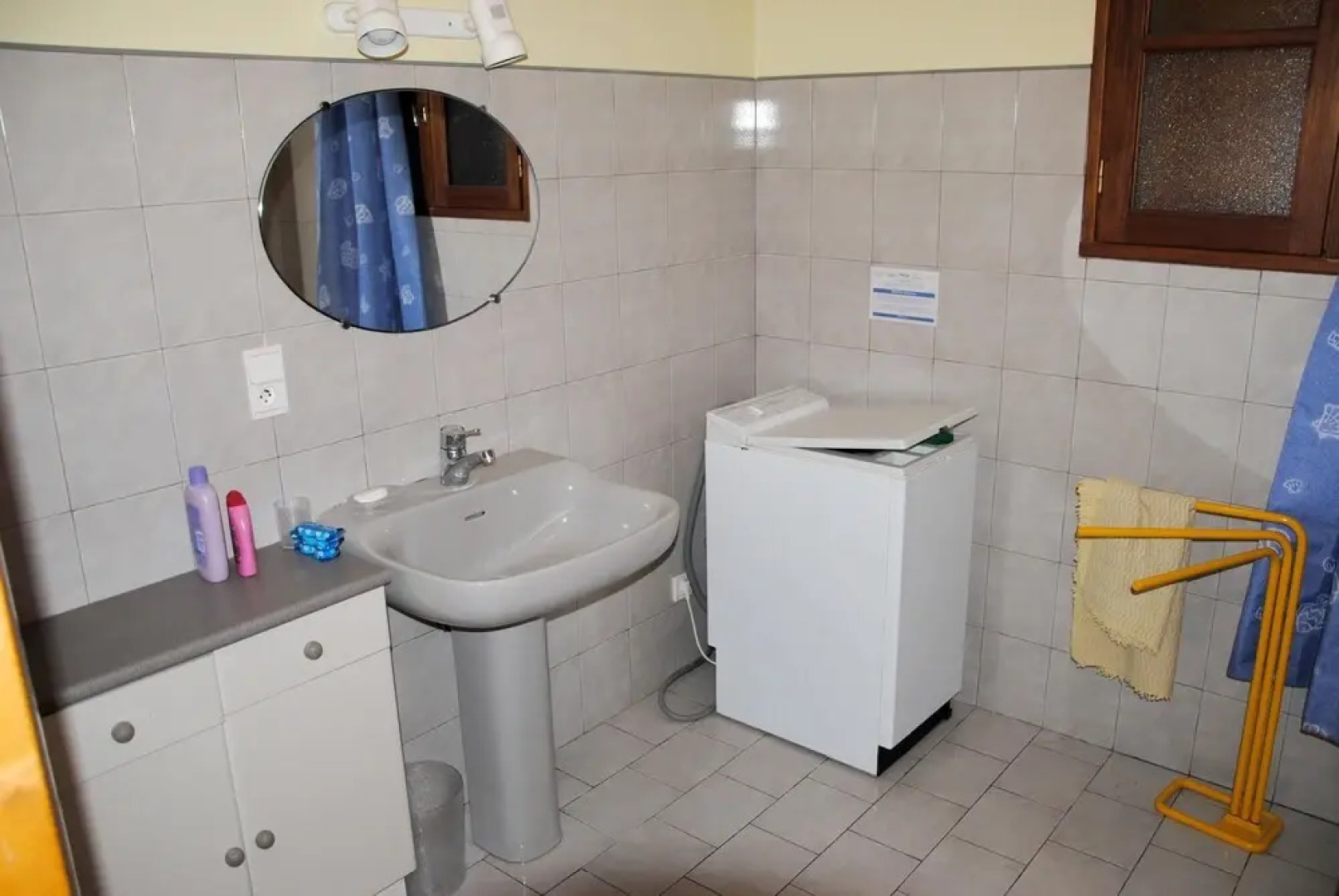 Villa With 4 Bedrooms In Saint-pierre-des-tripiers, With Wonderful Lake View, Private Pool, Furnished Garden - 41 Km From The Slopes