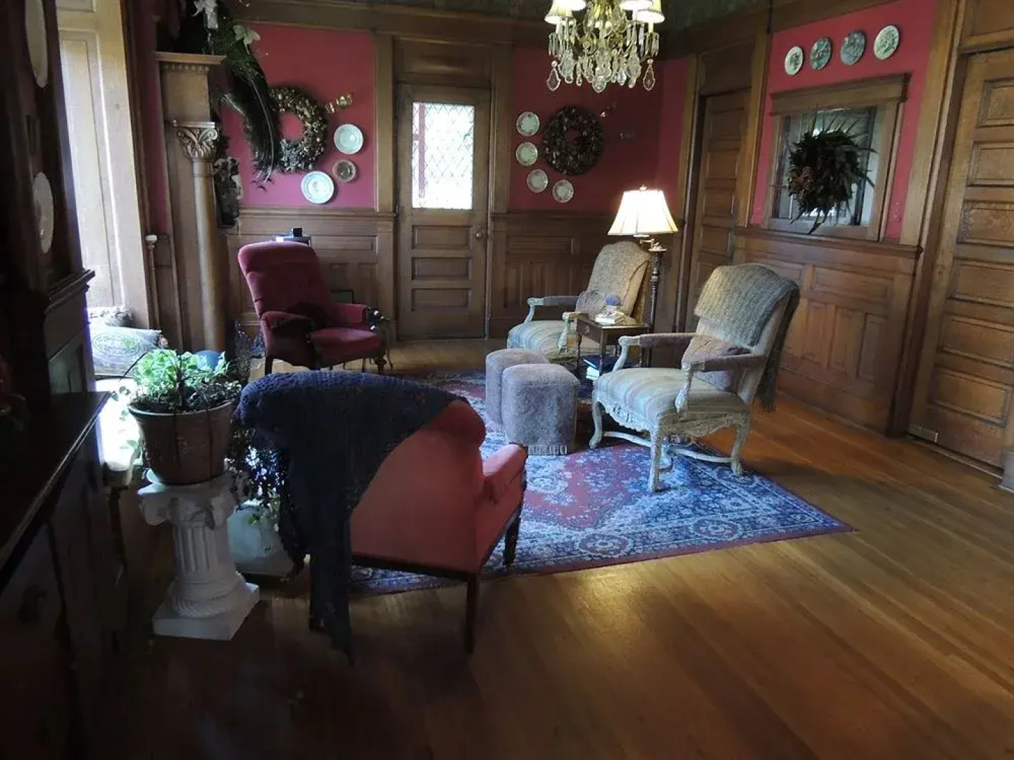 Lyons' Twin Mansions B&B and Spa