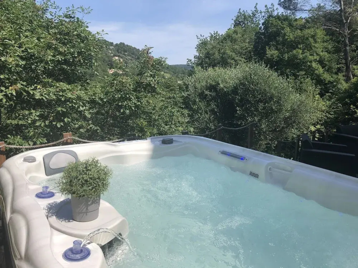 Domaine Les Deux Roches