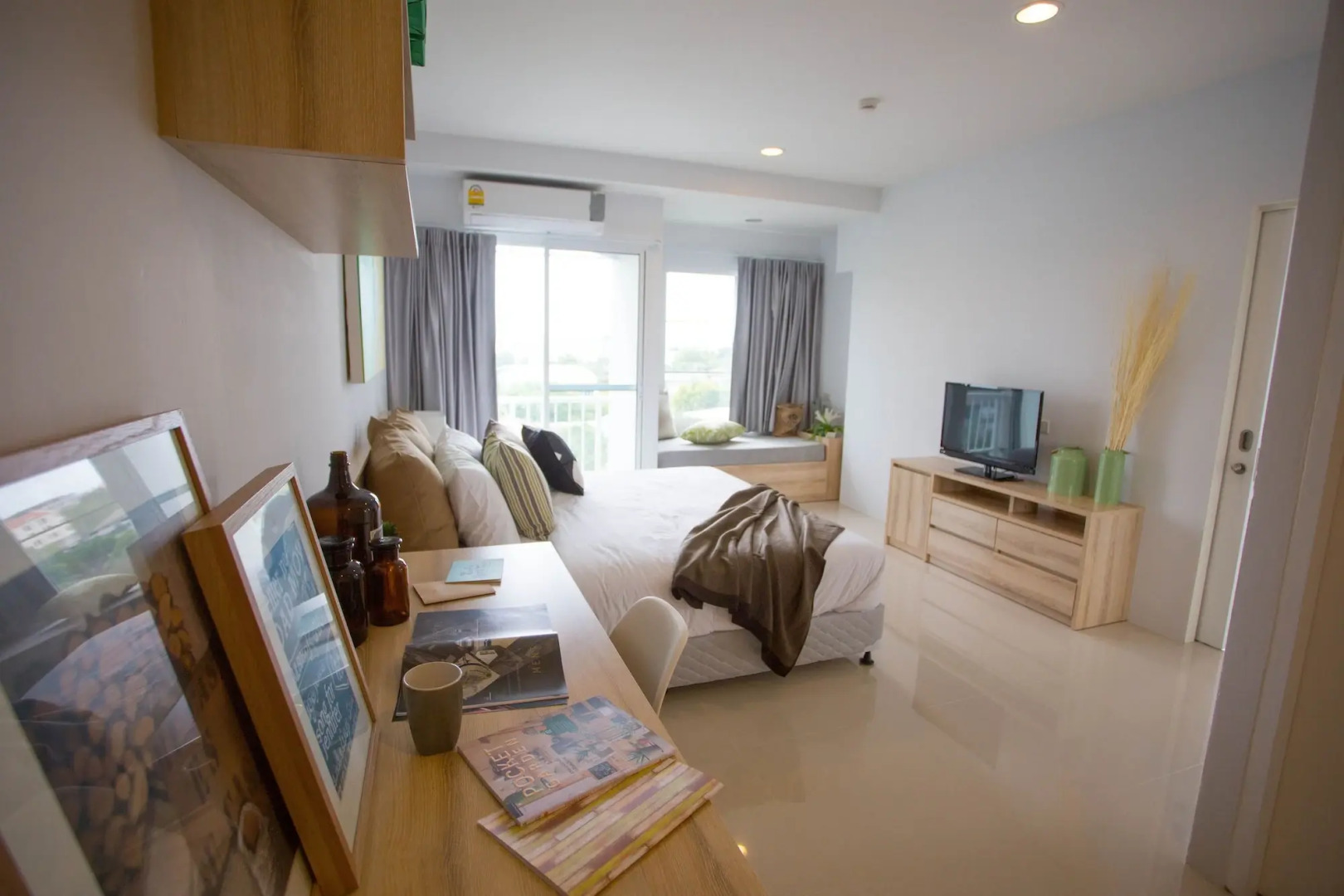 Des Res Hotel and Residence