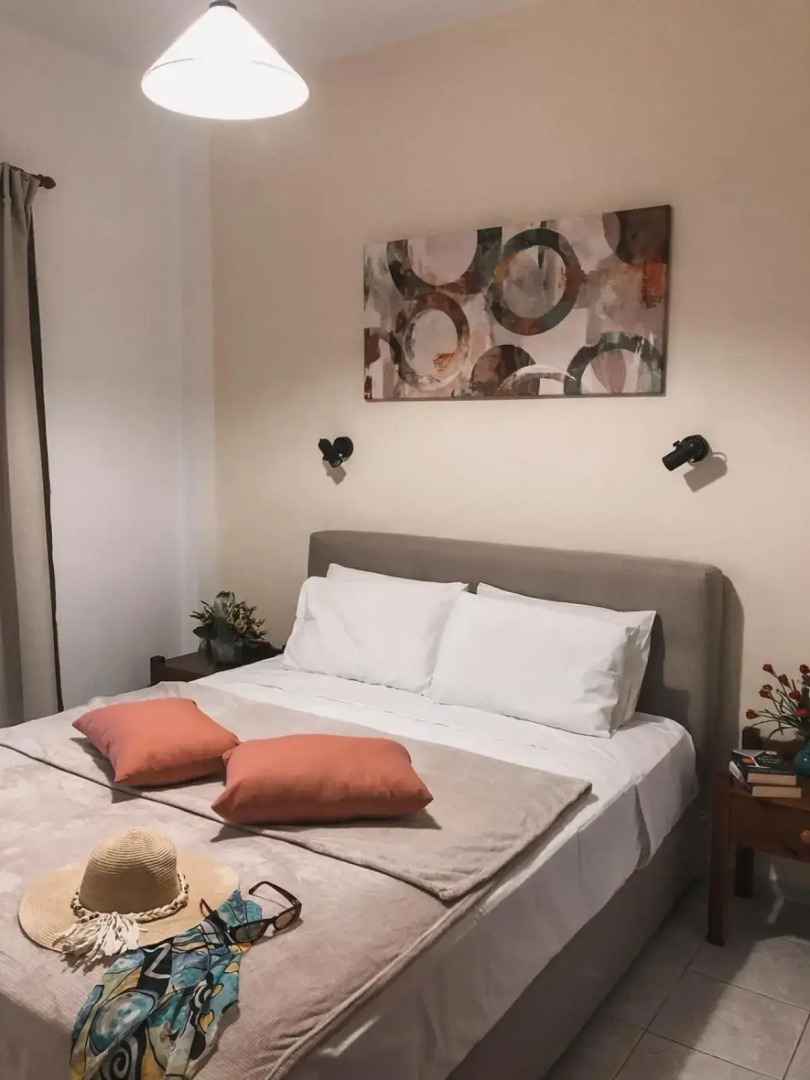 Stella Apartments