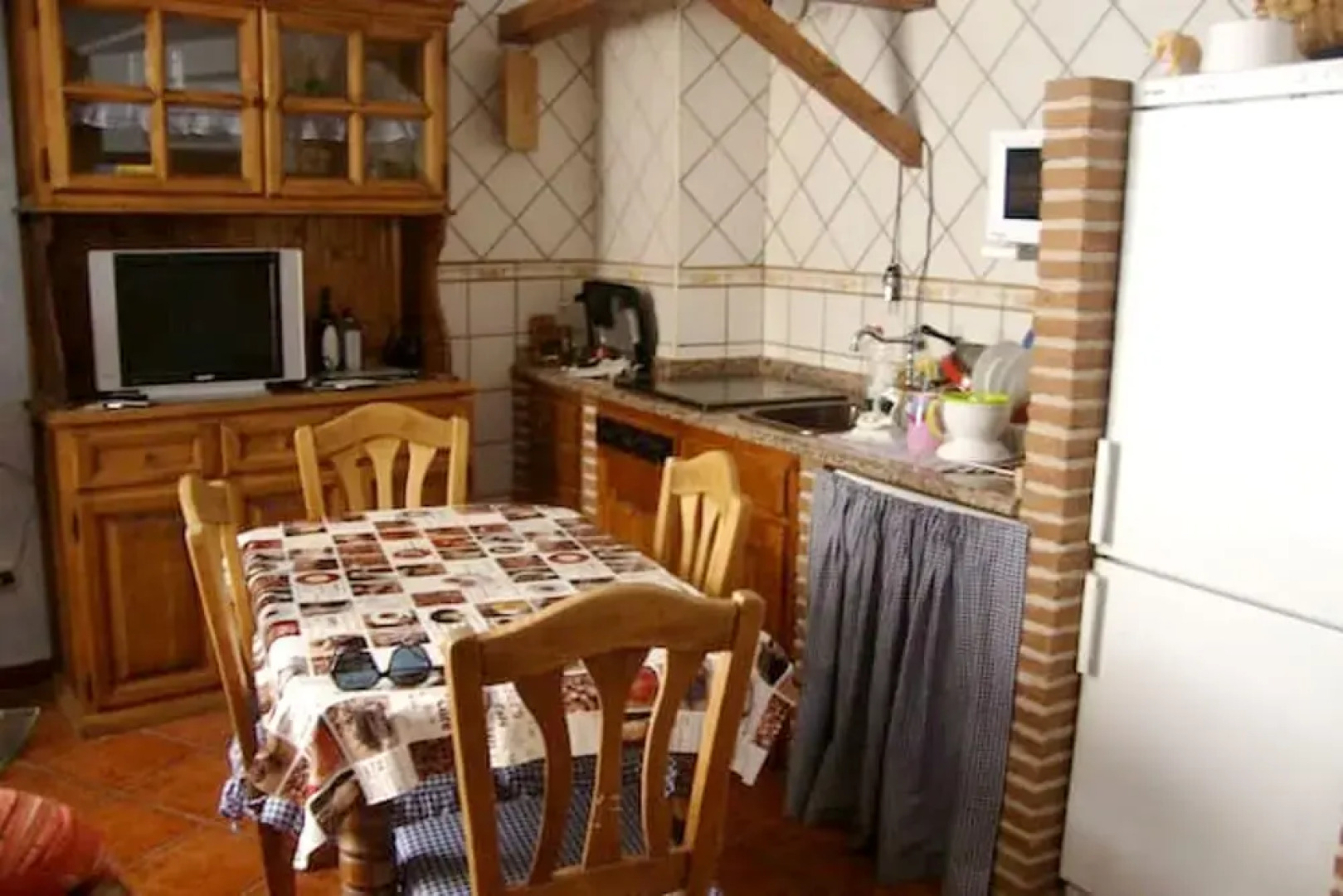 House With 3 Bedrooms in Guisando