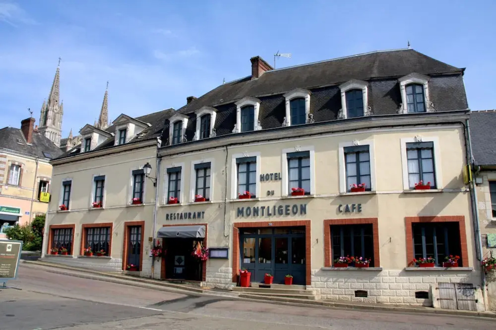 Hotel Restaurant Du Montligeon