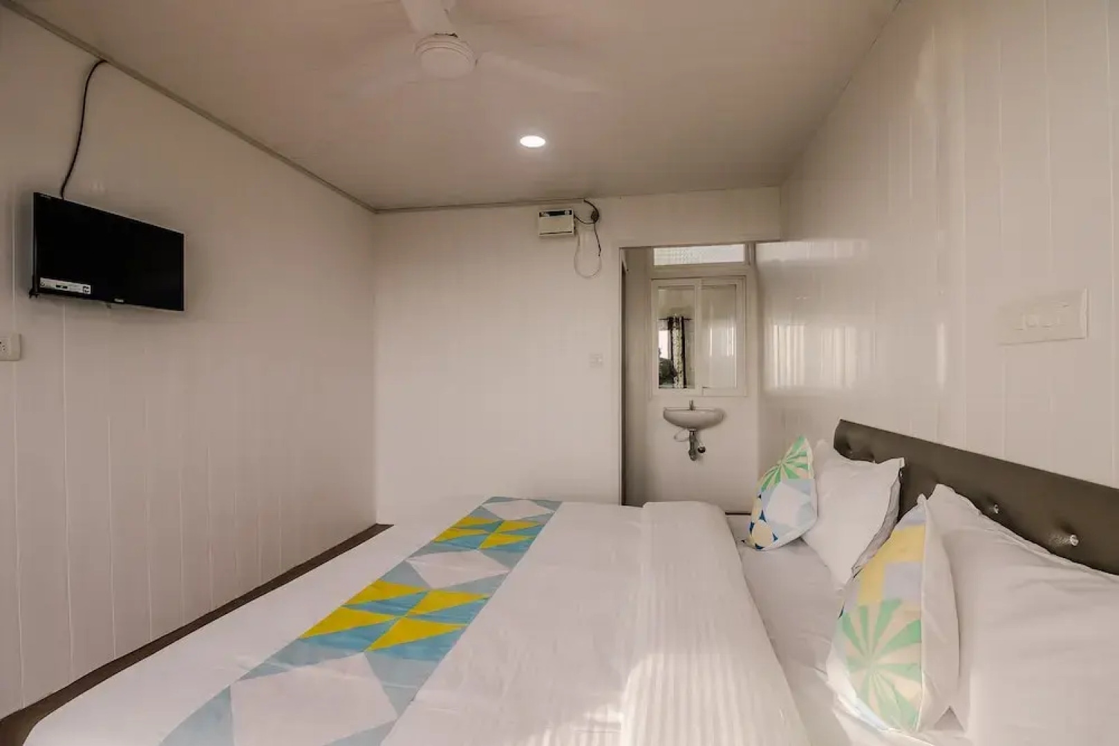 OYO 24962 Home Amrita's Cottage