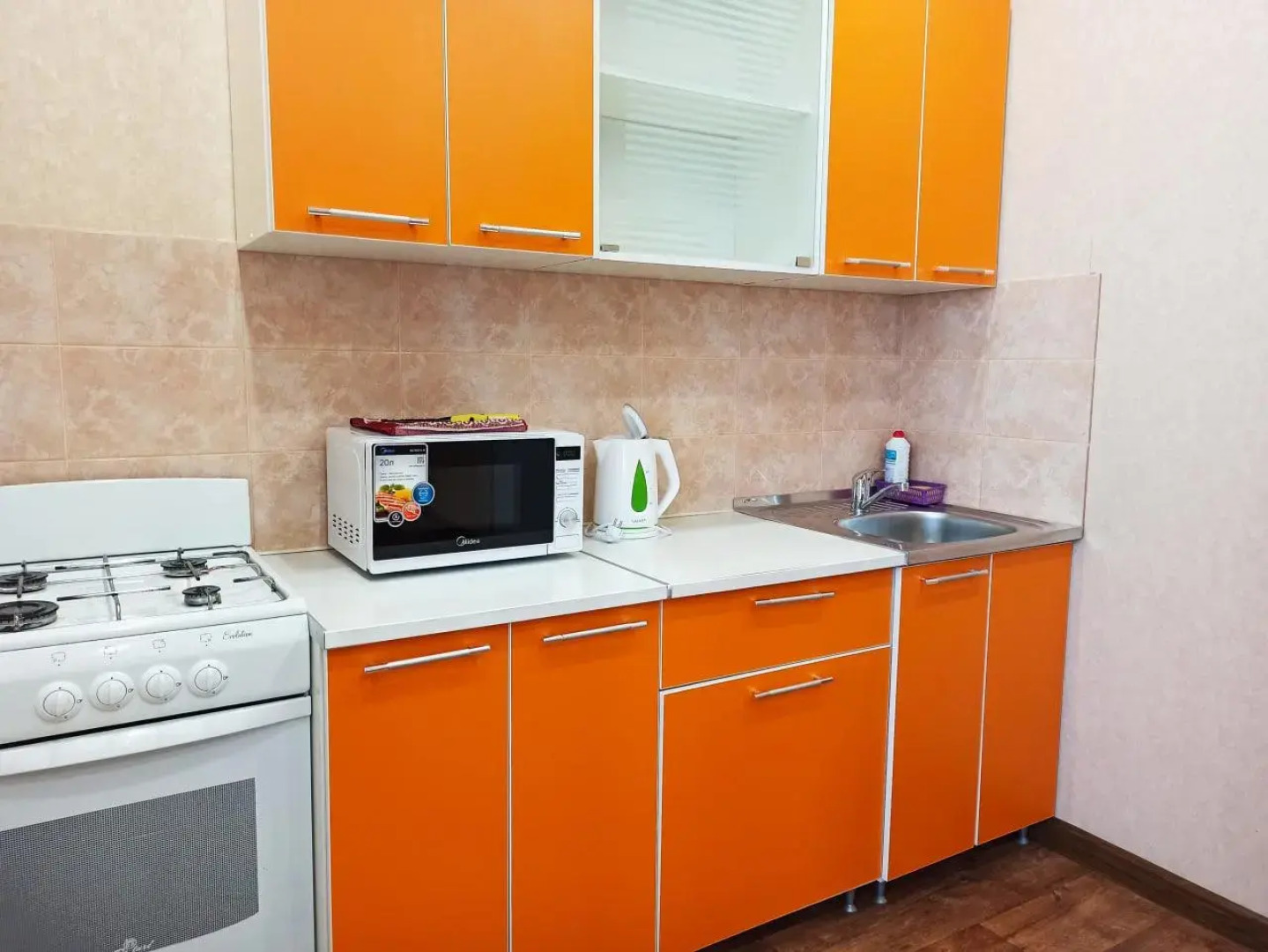 Апартаменты на улице Короленко 10