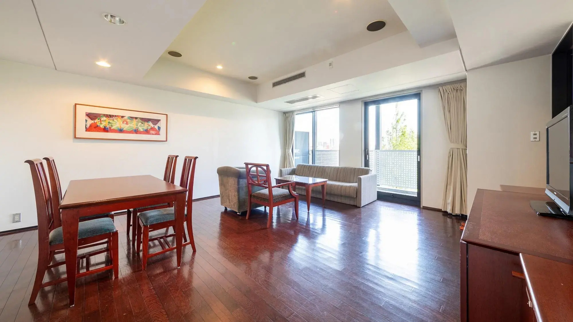 The Residential Suites Fukuoka