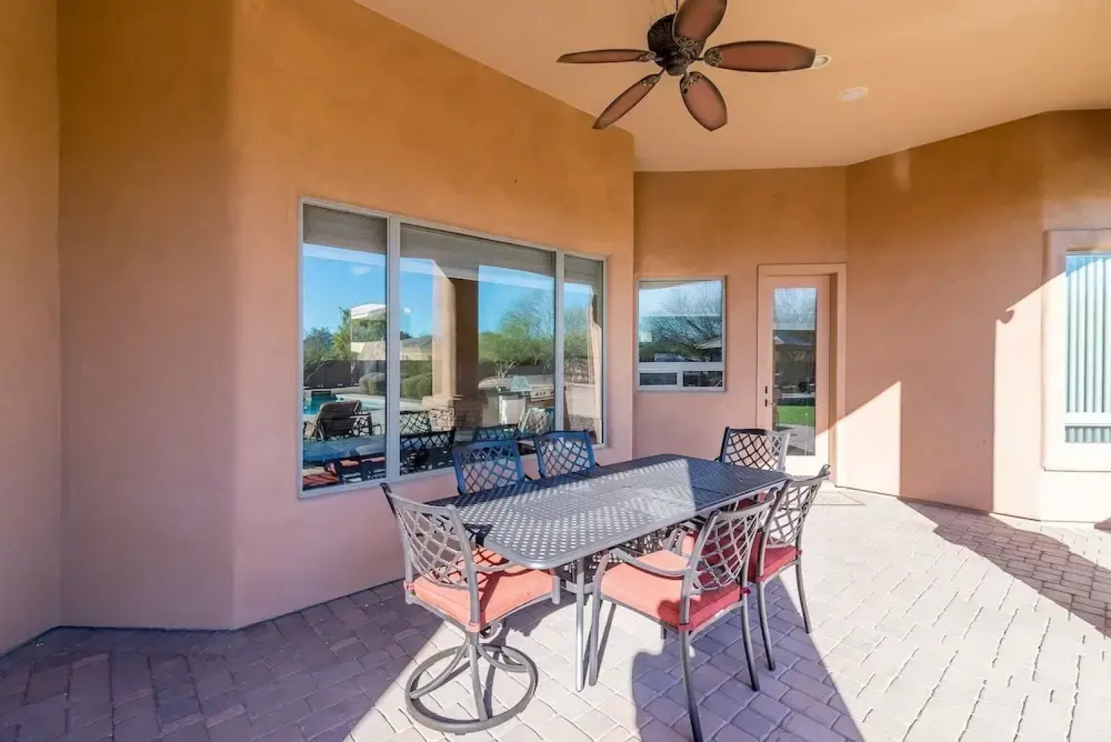 Casa Vista 4 Bedroom Home by RedAwning