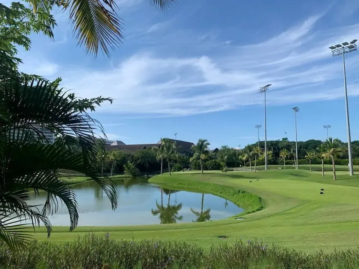 Vida Maya by Dicasi NV