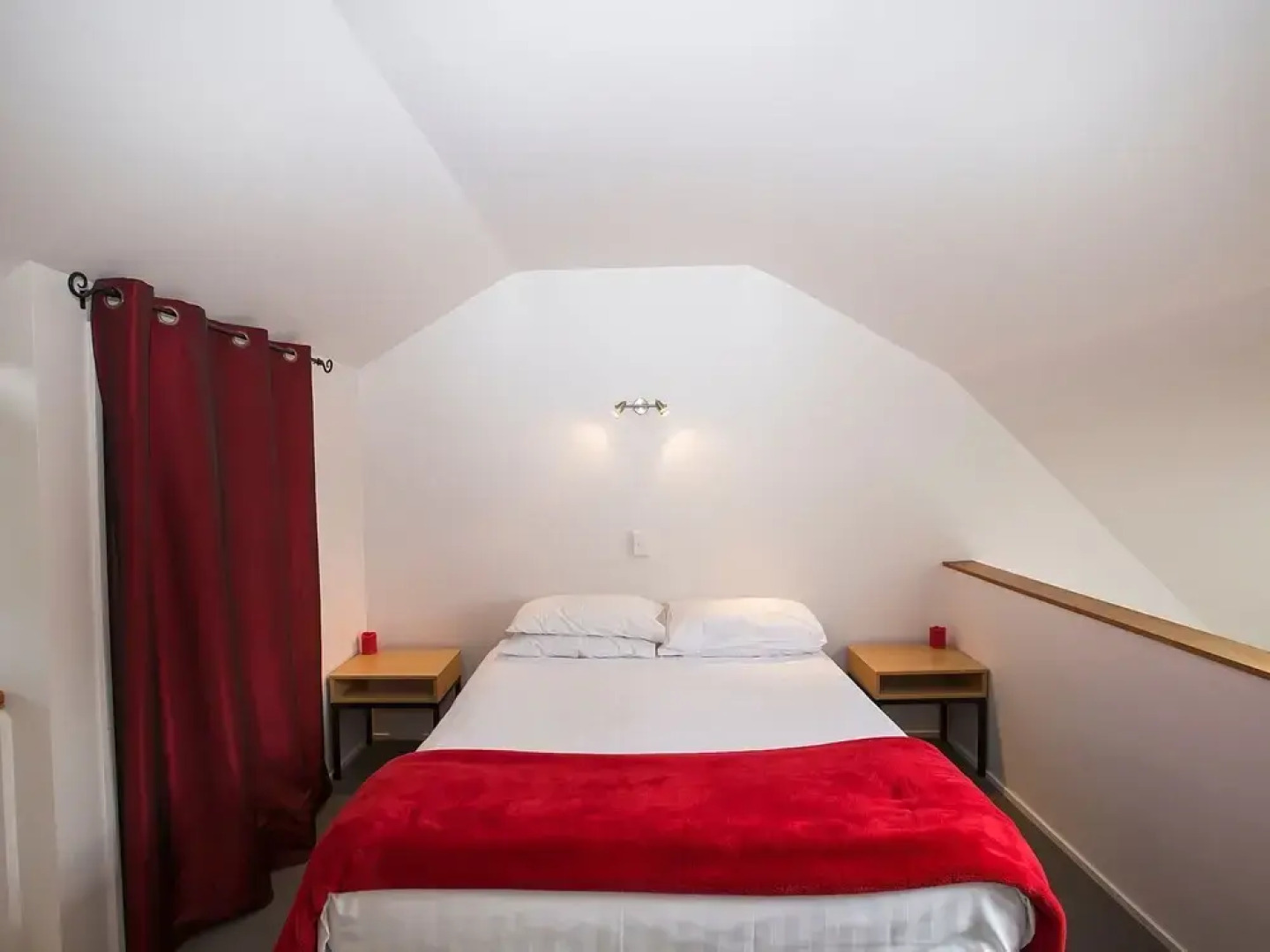 The Claremont Motels & Apartments