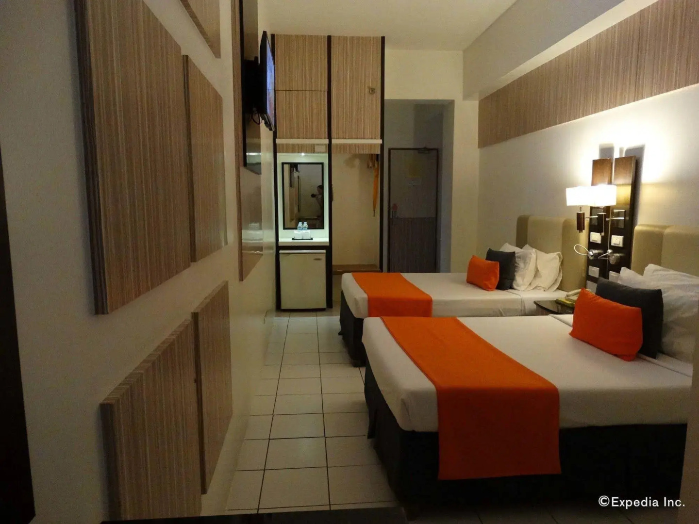 Majestic Hotel (formerly Octagon Mansion Hotel)