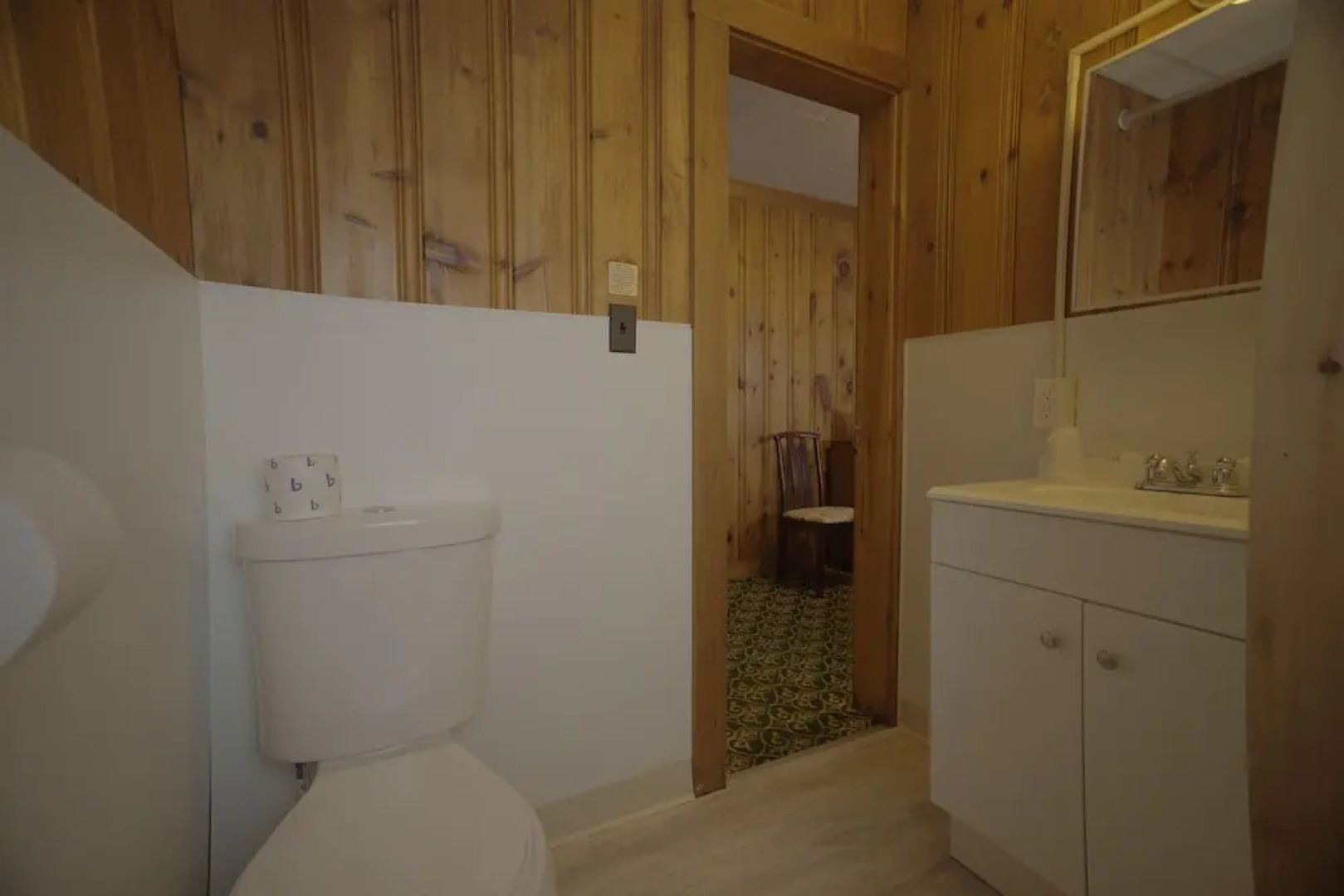 Betty Doon Motor Hotel