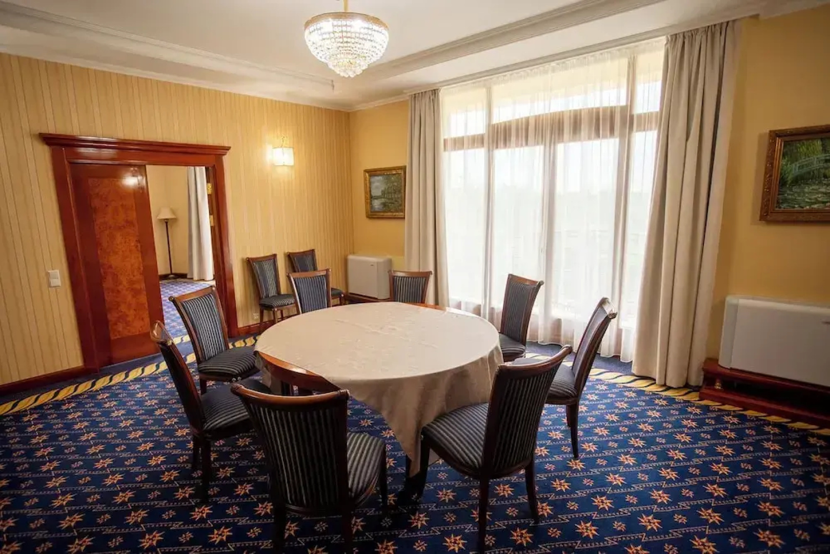 Hotel Golden Palace