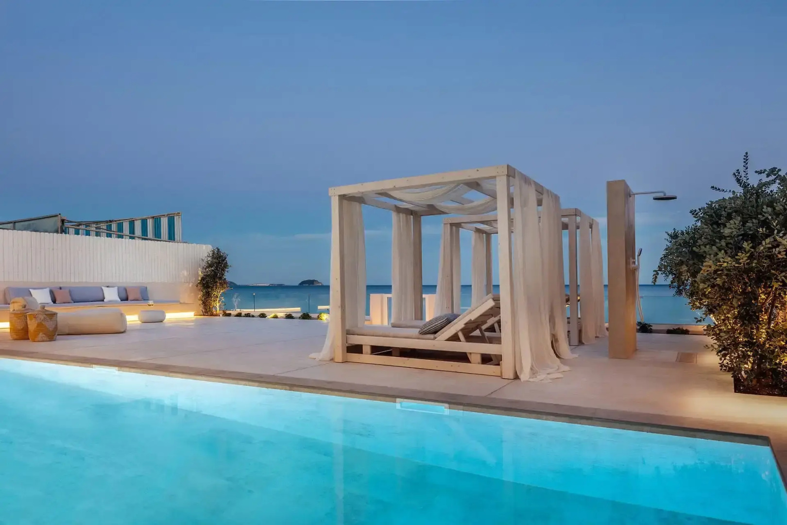 Salty Angel Sea Front Villa