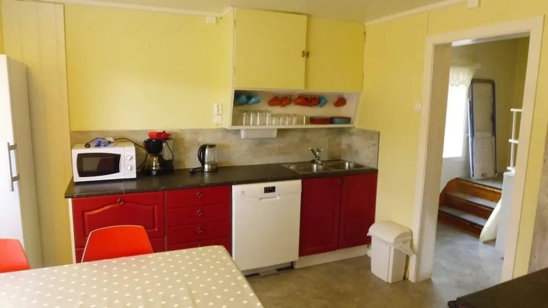 Skrolsvik Kystferie Hotel