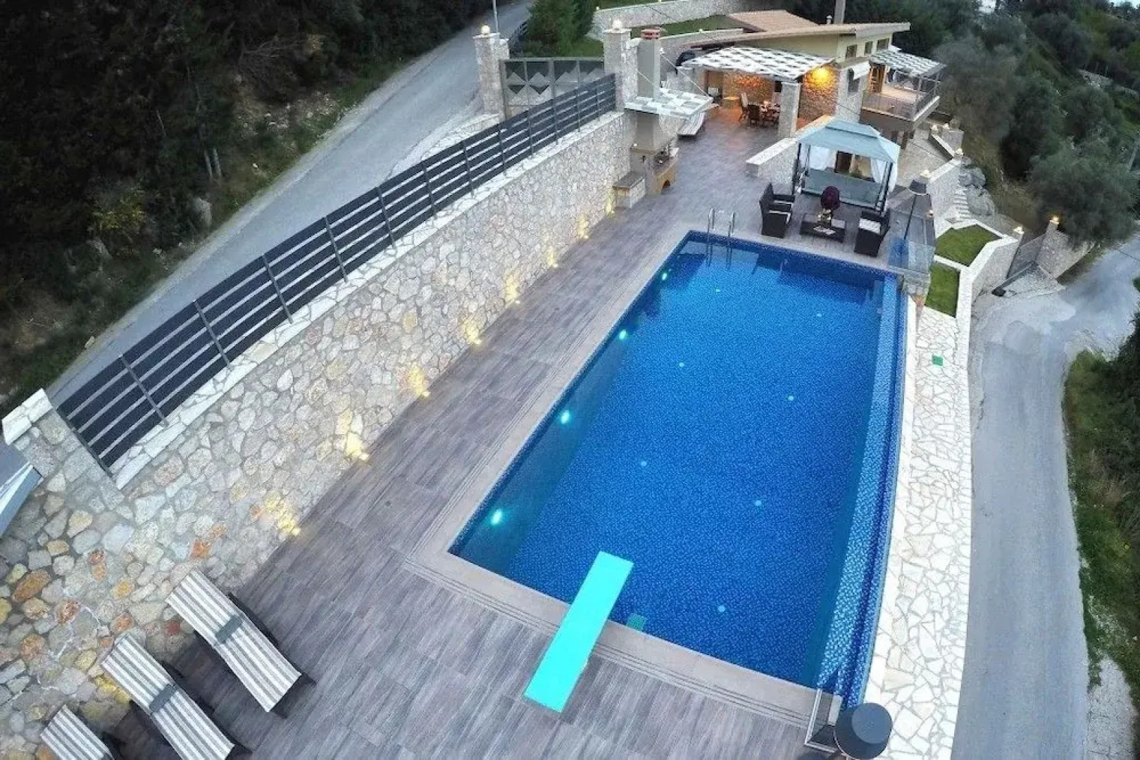 Luxurious Villa Kastro